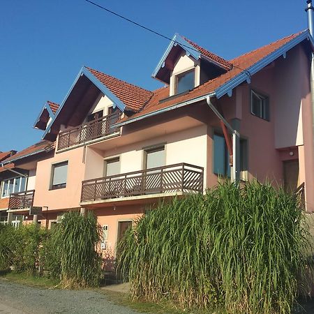 Sobe Rooms Amira Dubrave Gornje Exterior foto